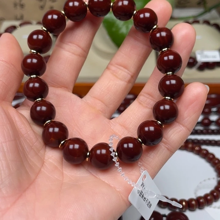 吊坠橄榄核王*一精品玉化