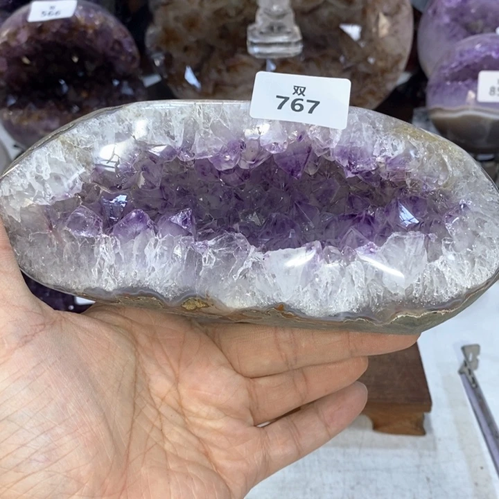 未镶嵌水晶大型摆件（非配饰）