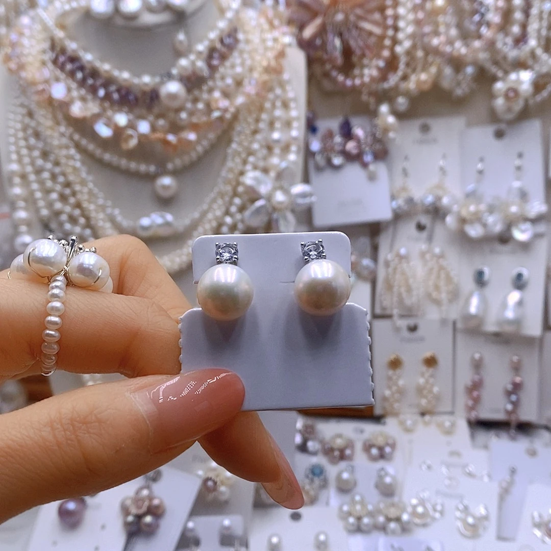 月***曲淡水珍珠银S925镶嵌耳饰