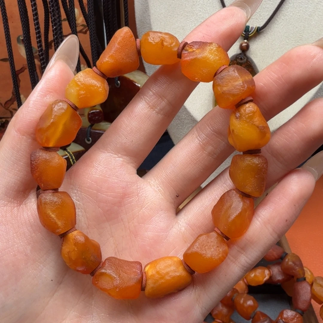 蜜蜡未镶嵌吊坠(赠链)