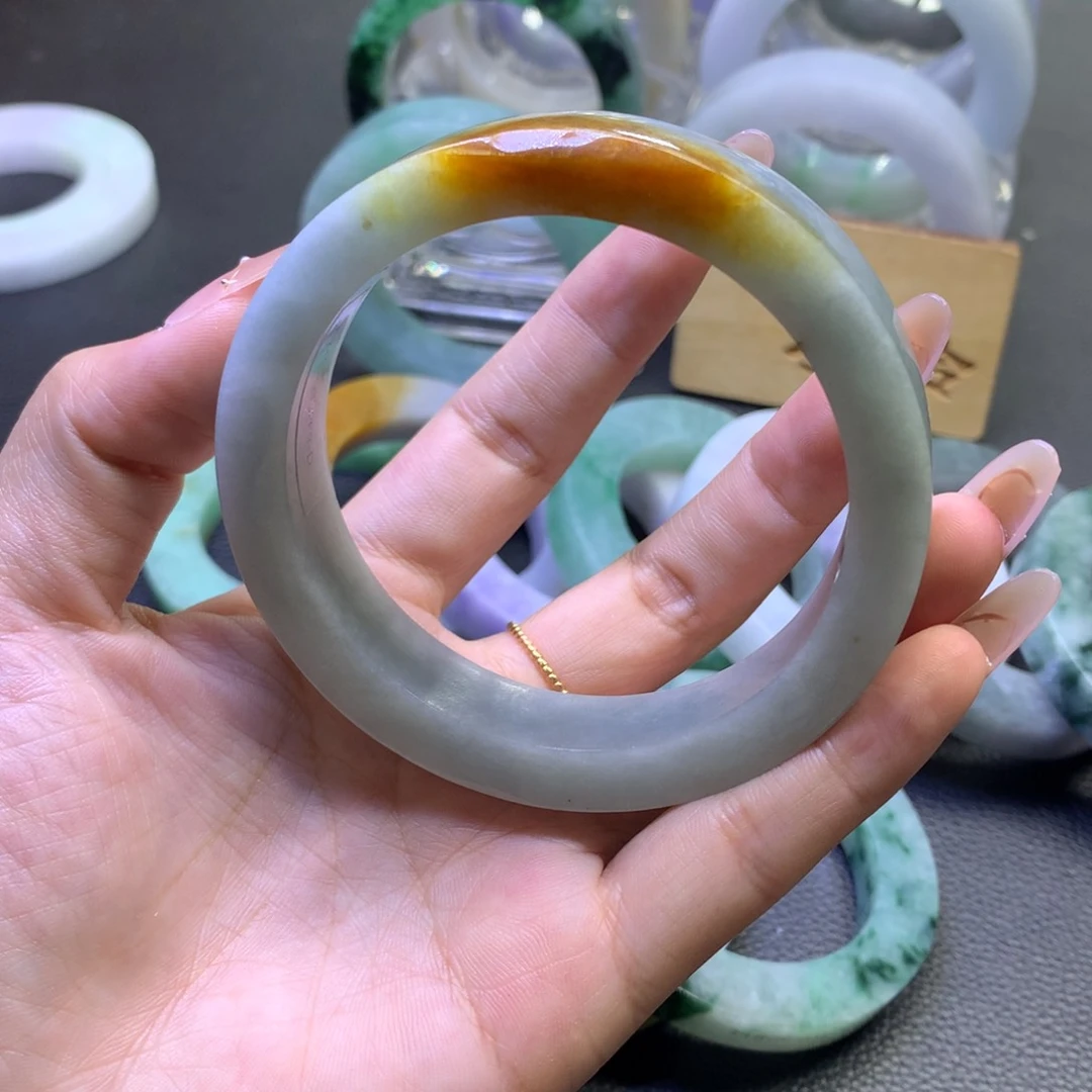 未镶嵌翡翠定制翡翠星*
