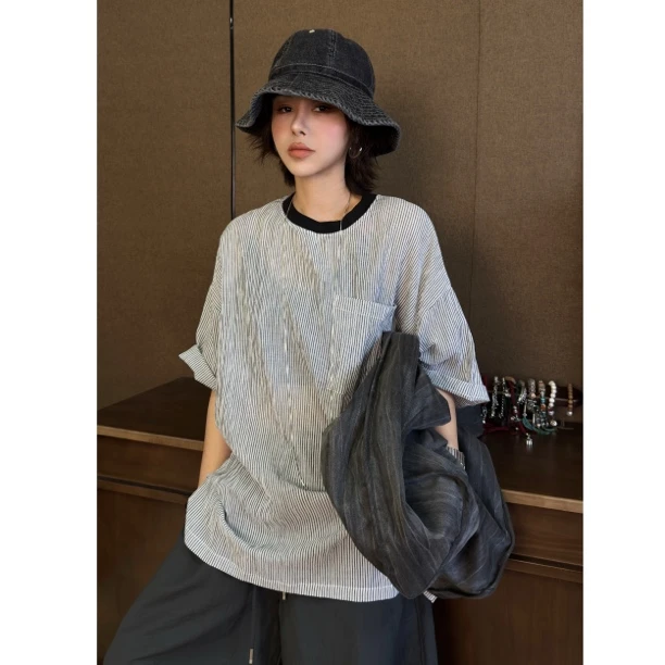 HY罗罗领口包边棉料竖条纹夏季大码衬衫设计感圆领宽松休闲时尚