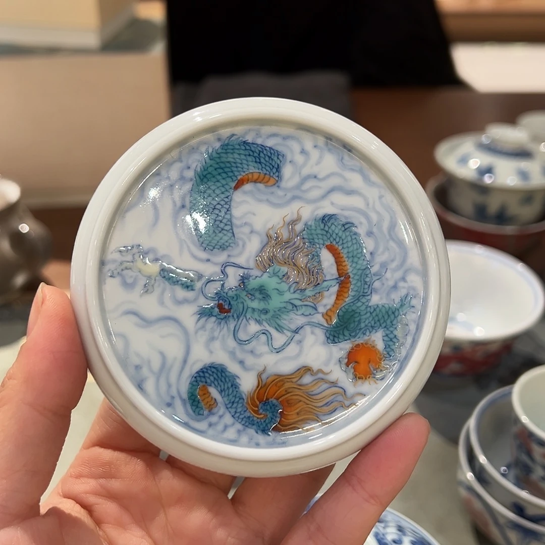 青杉堂斗彩龙纹盖置