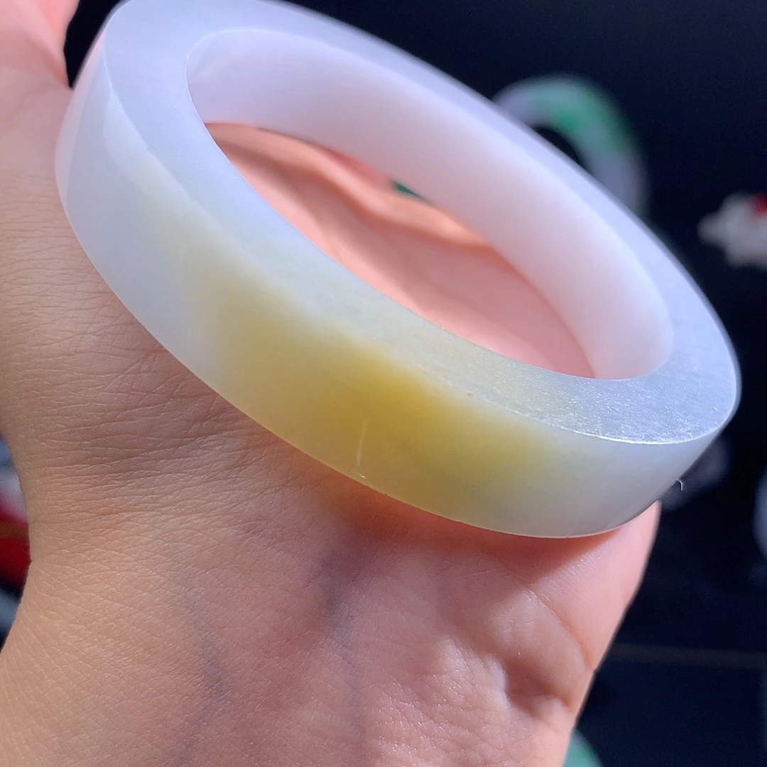 定制翡翠燕子强推31未镶嵌