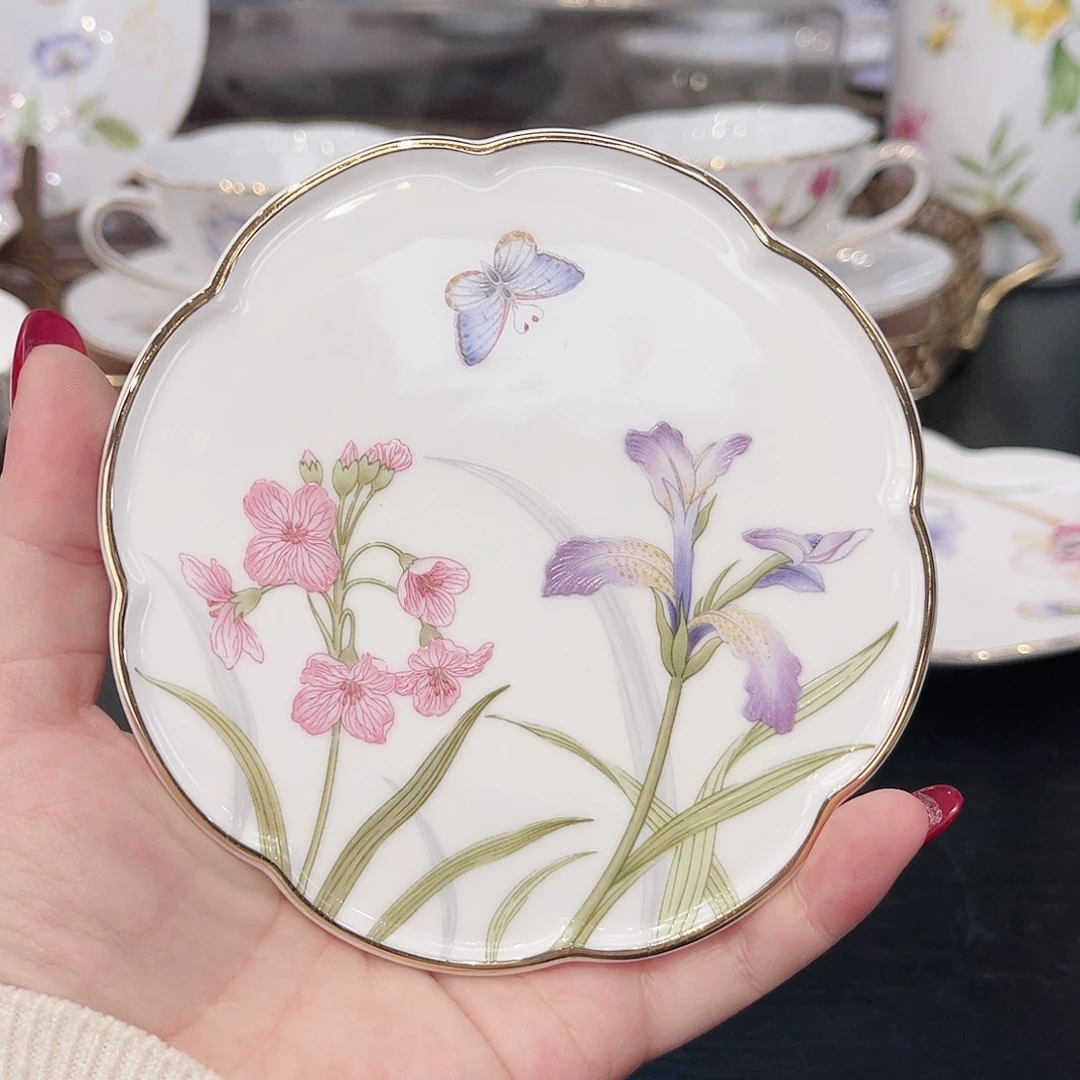 骨瓷碟碟———————————————