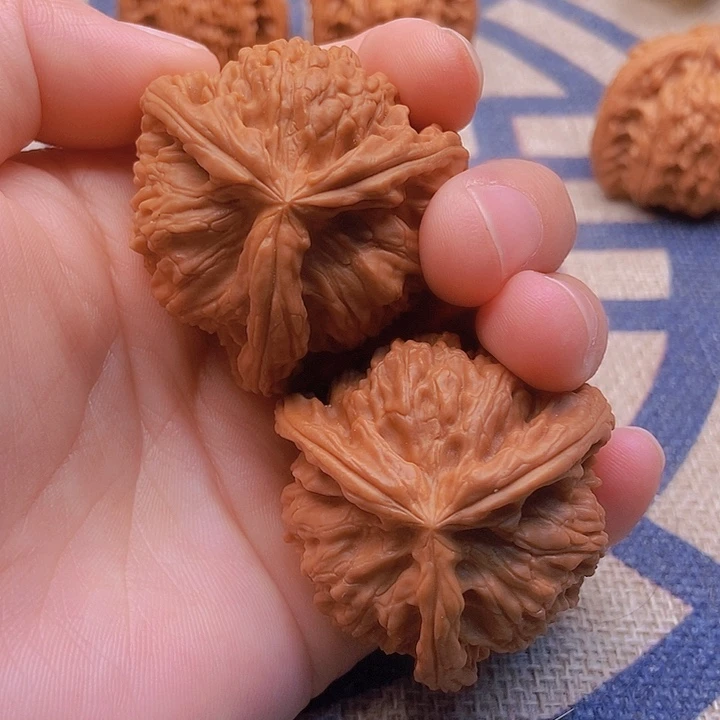 吊坠文玩核桃杨三棱