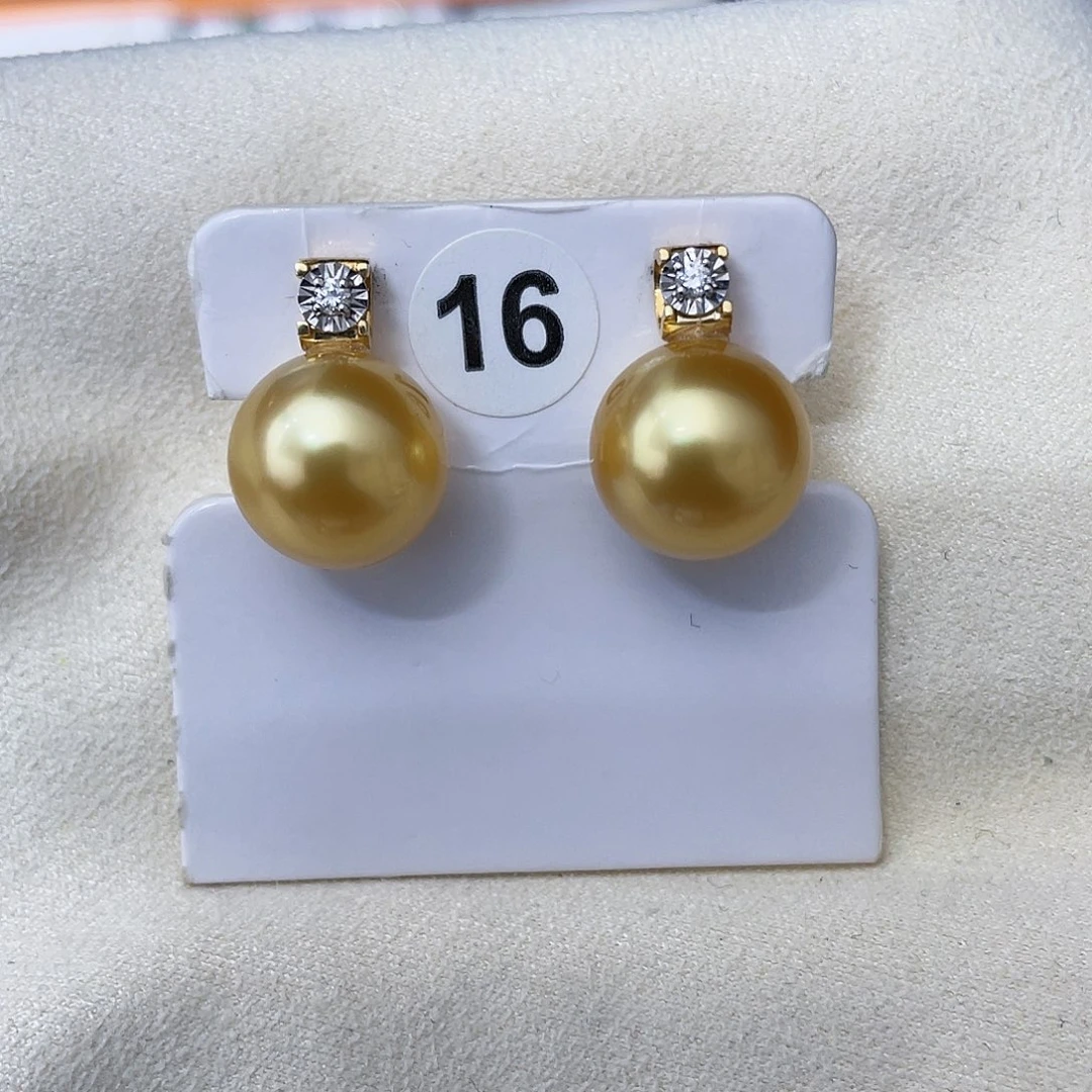 18K金镶嵌海水珍珠耳饰金珠
