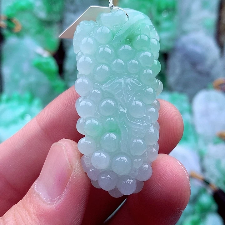 翡翠未镶嵌吊坠(不含链)翩***郎