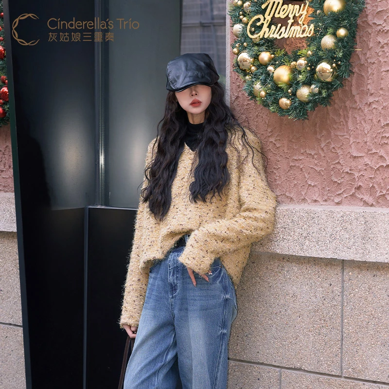 灰姑娘三重奏C·早春新款时尚气质百搭黄 黑V领显瘦上衣251118577