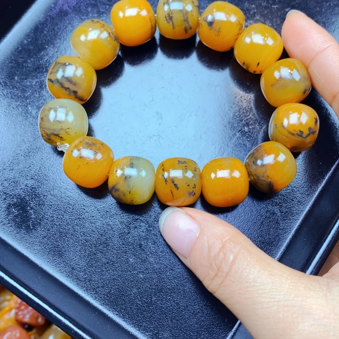 未镶嵌石英质玉（黄龙玉）吊坠(不含链)