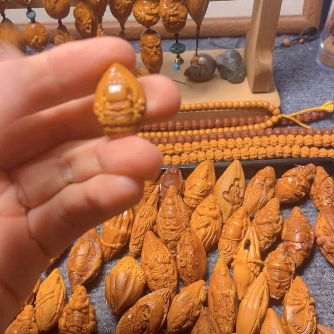 橄榄核吊坠宝宝佛888888