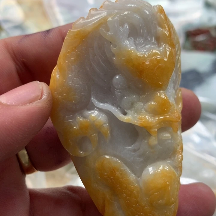 翡翠未镶嵌颈饰保真天然a货翡翠