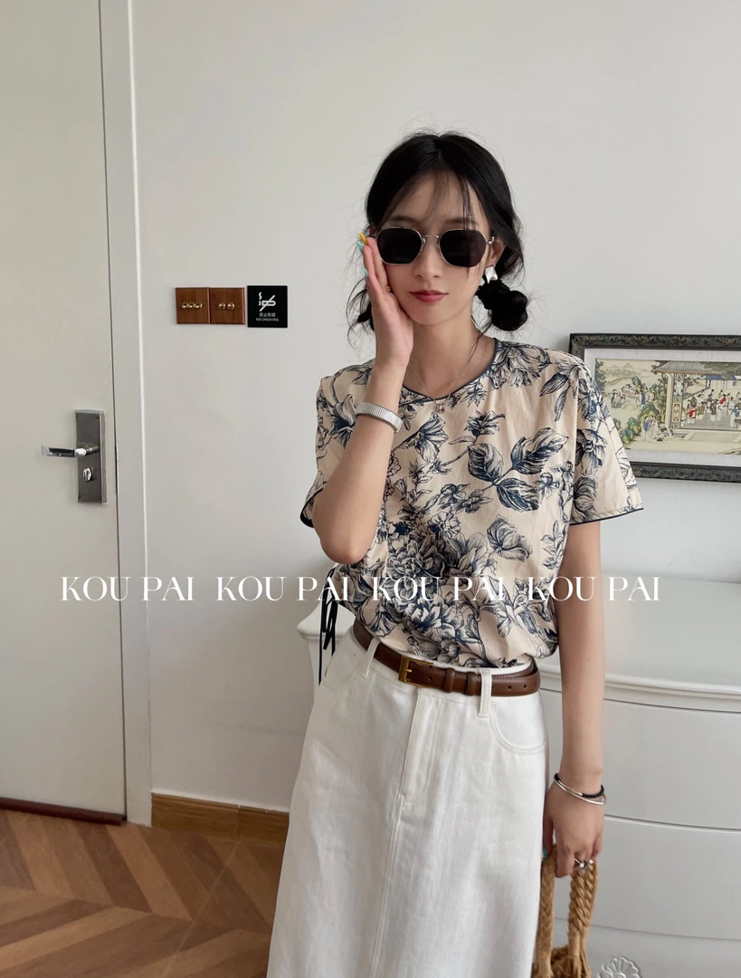 【DY】素描花卉印花上衣-KDN1032