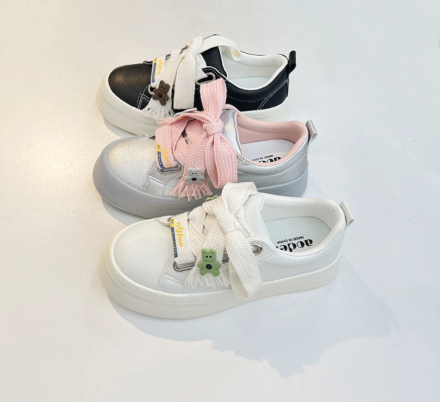 小熊小白鞋女2025夏季新款小众原创百搭厚底休闲运动时尚板鞋子