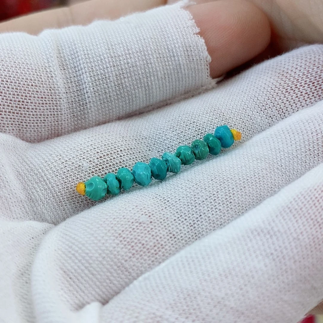 未镶嵌绿松石珠宝奇石