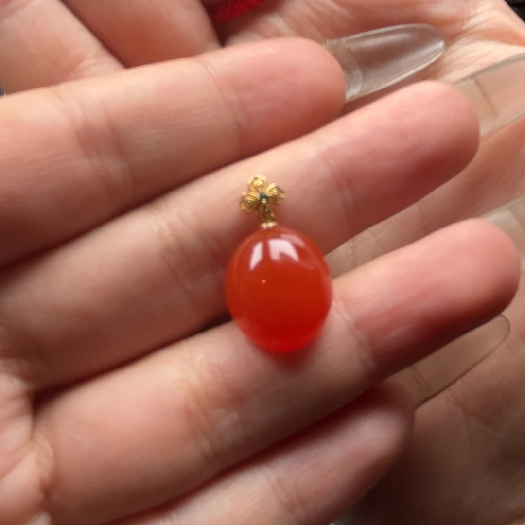 南红玛瑙吊坠(不含链)18K金镶嵌