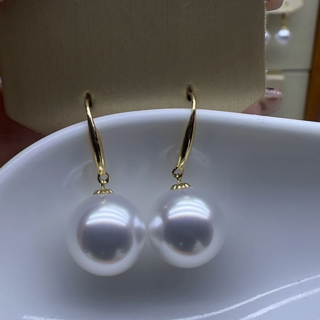 淡水珍珠18K金镶嵌耳饰