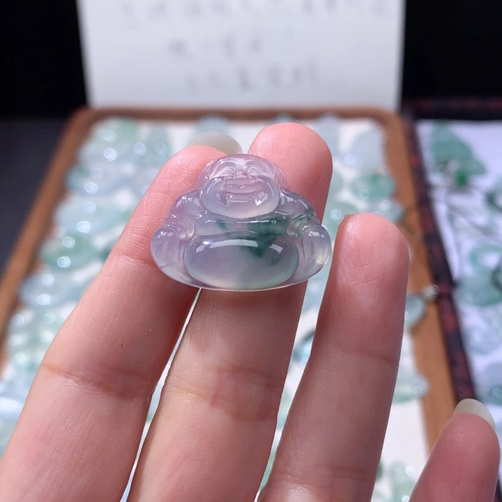 颈饰未镶嵌翡翠冰种飘花佛公