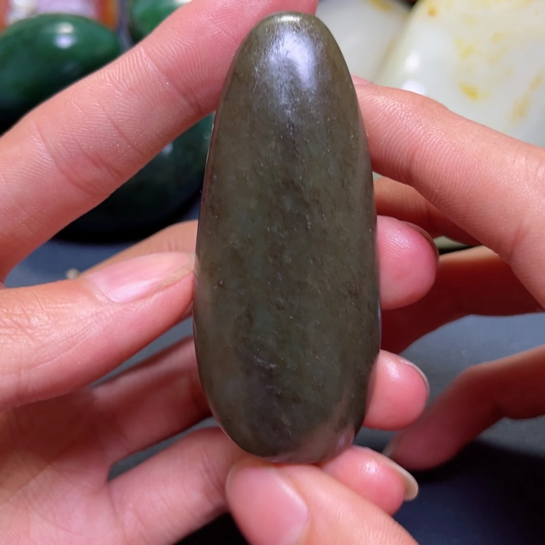 和田玉未镶嵌珠宝奇石