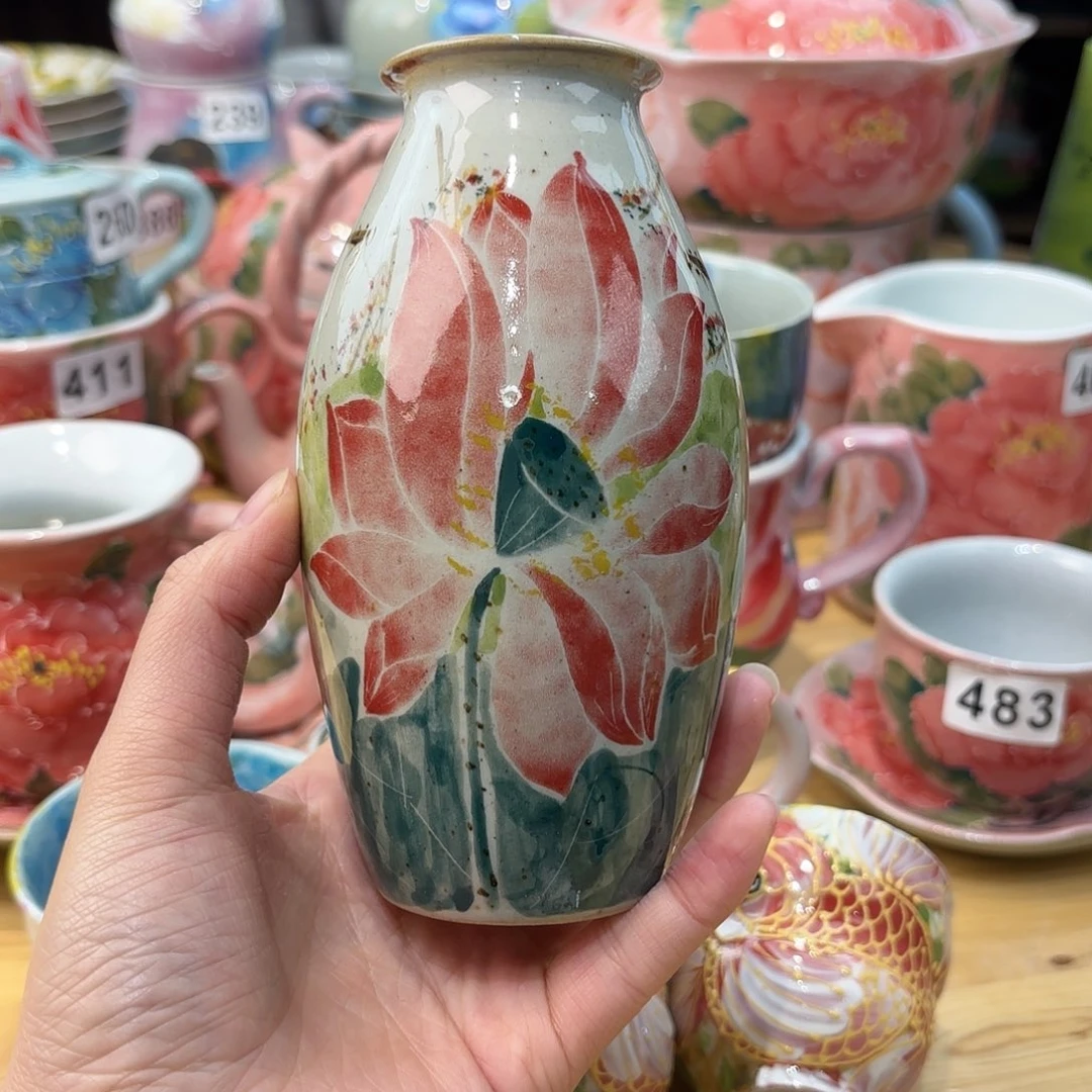 瓷片兔兔盖茨。兔兔