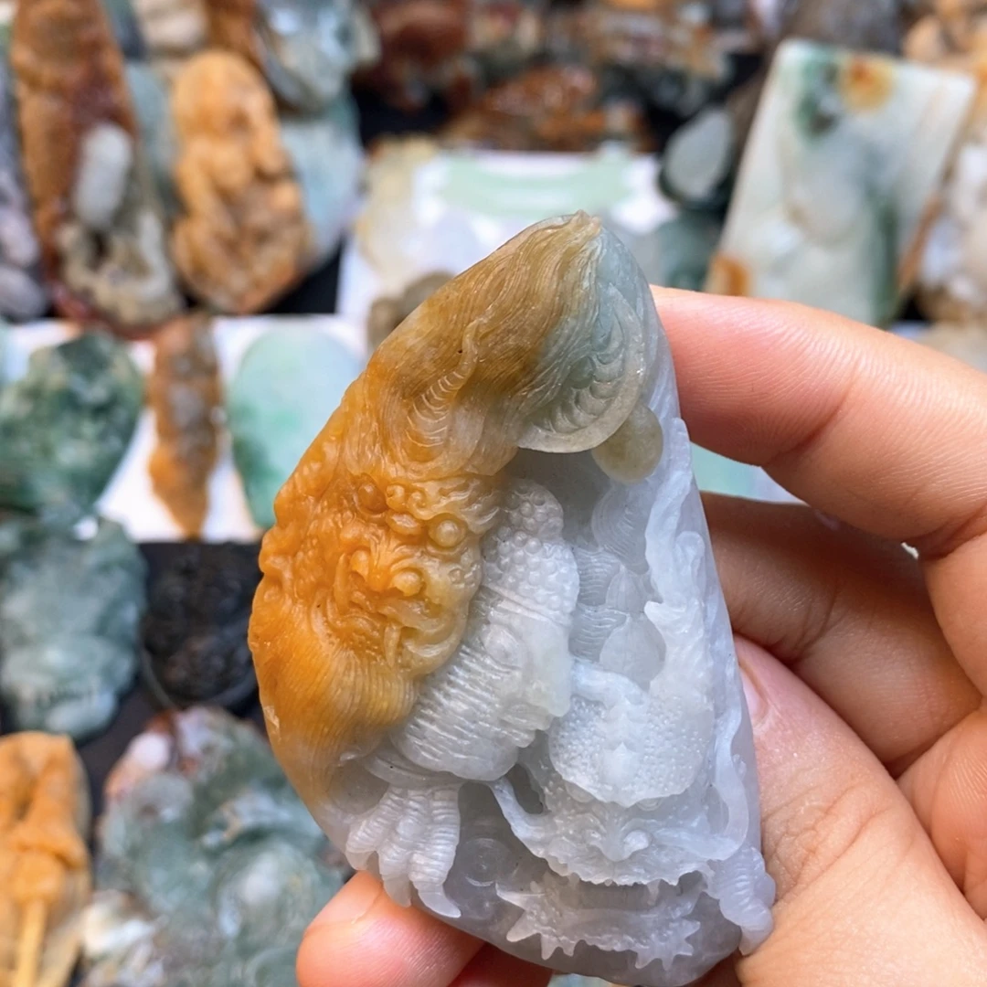 定制翡翠未镶嵌特色52