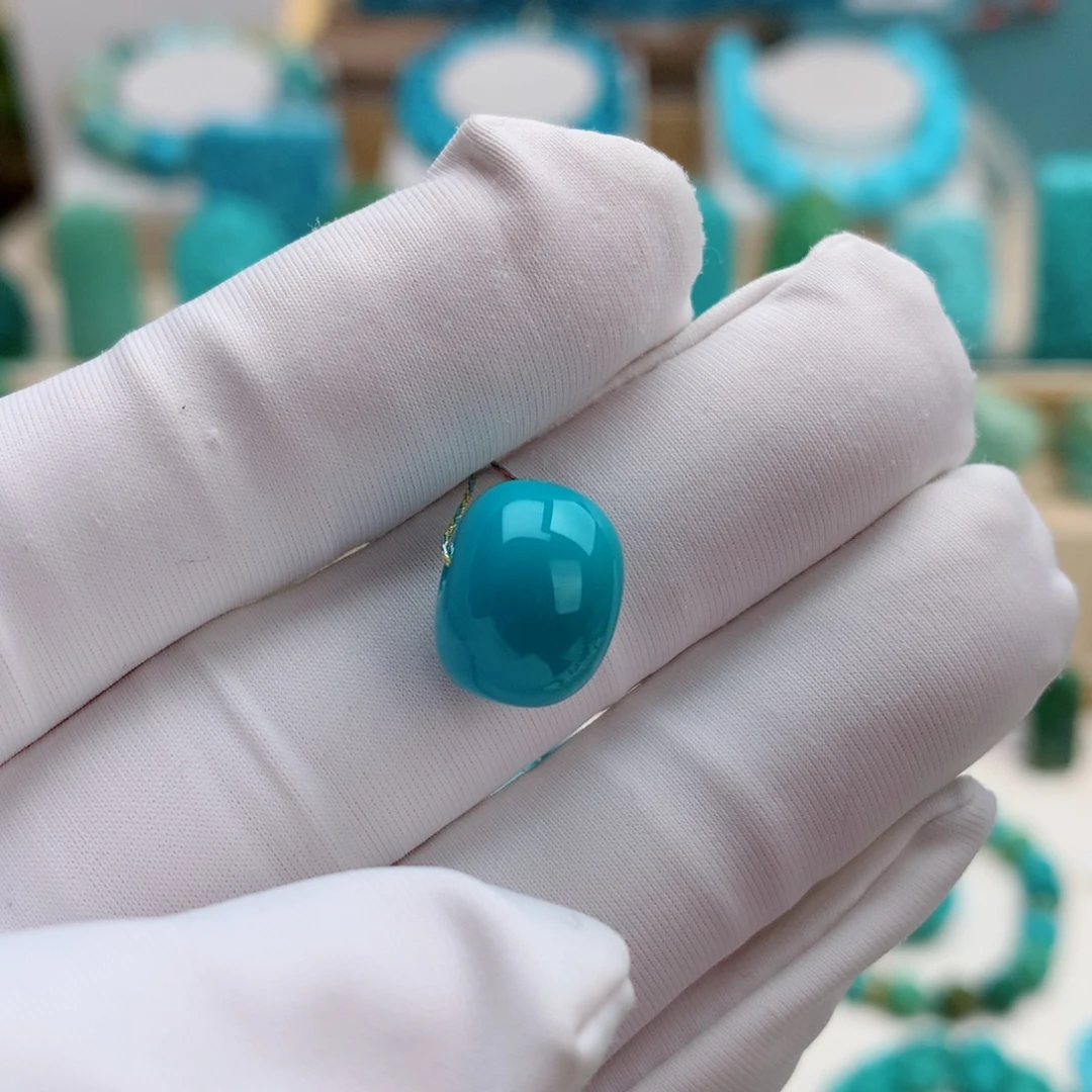 绿松石未镶嵌挂件