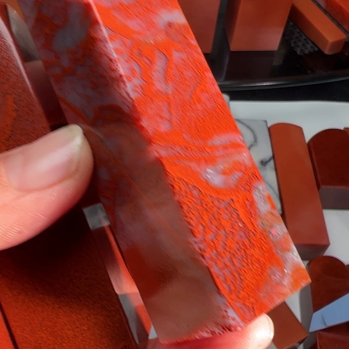 ****）老挝石我们的确是