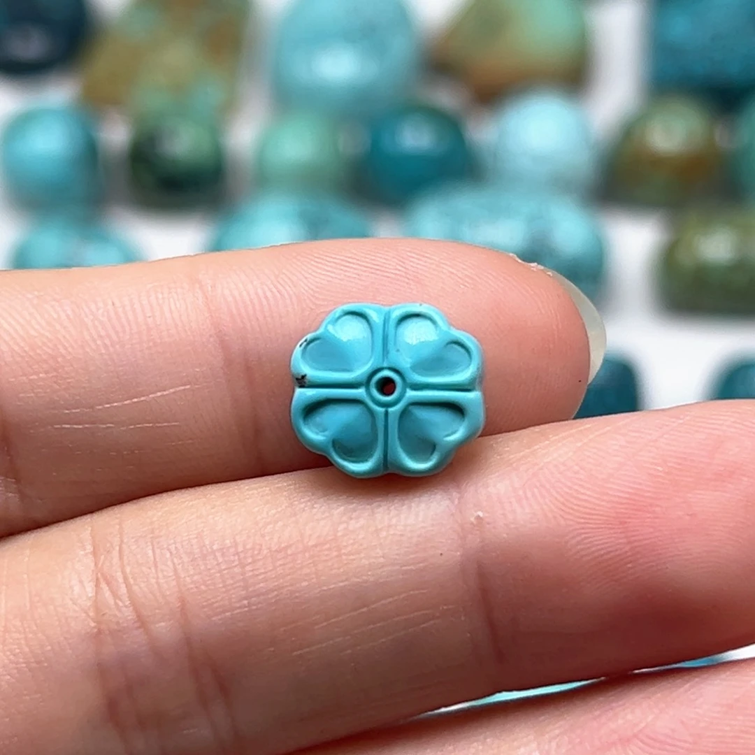 未镶嵌绿松石珠宝奇石