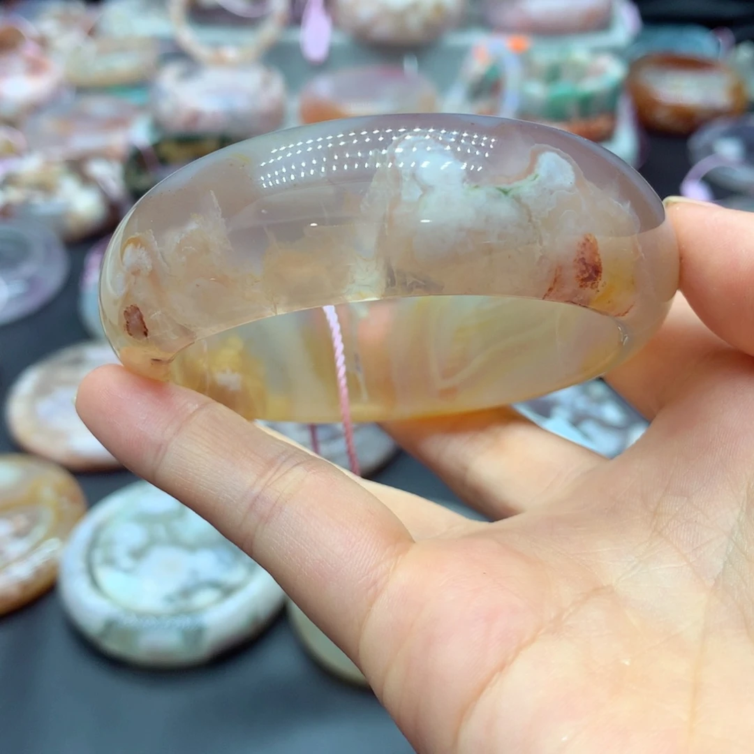手镯玛瑙/玉髓未镶嵌张*妮8