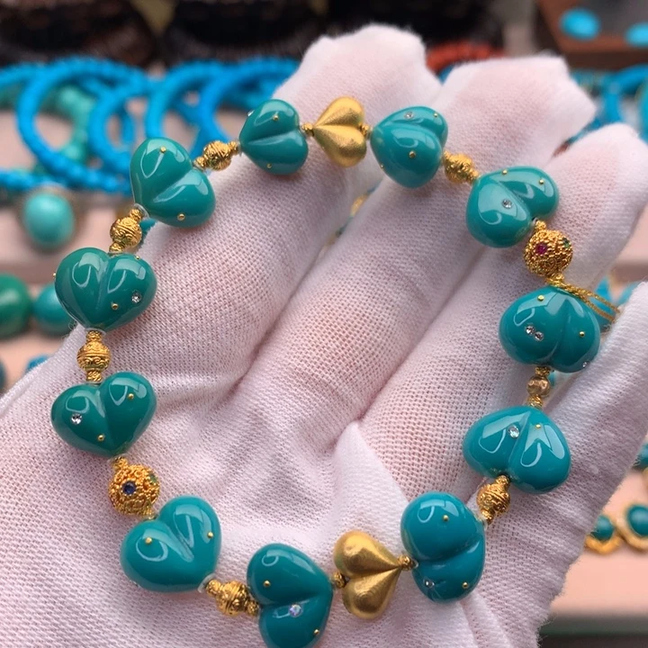 绿松石18K金镶嵌湖北天然原矿绿松石