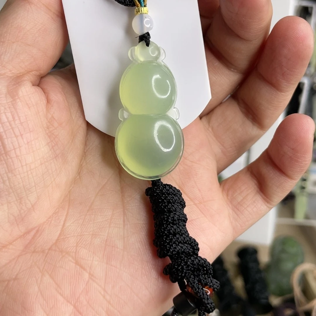 【闪购商品】岫玉颈饰未镶嵌花***家葫芦