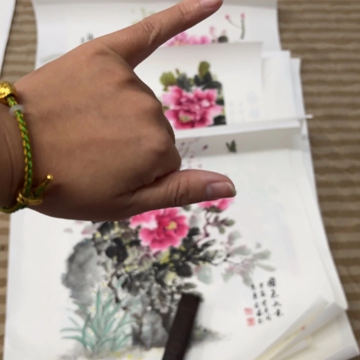***了国画花鸟等多种形式