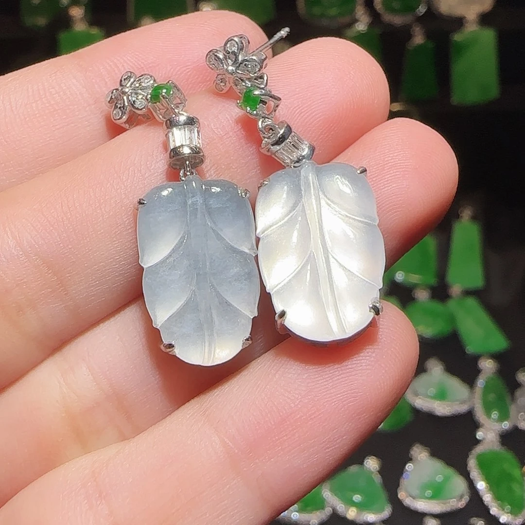 翡翠18K金镶嵌项链