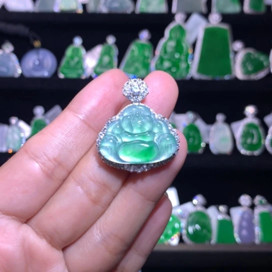 【闪购商品】颈饰银S925镶嵌翡翠