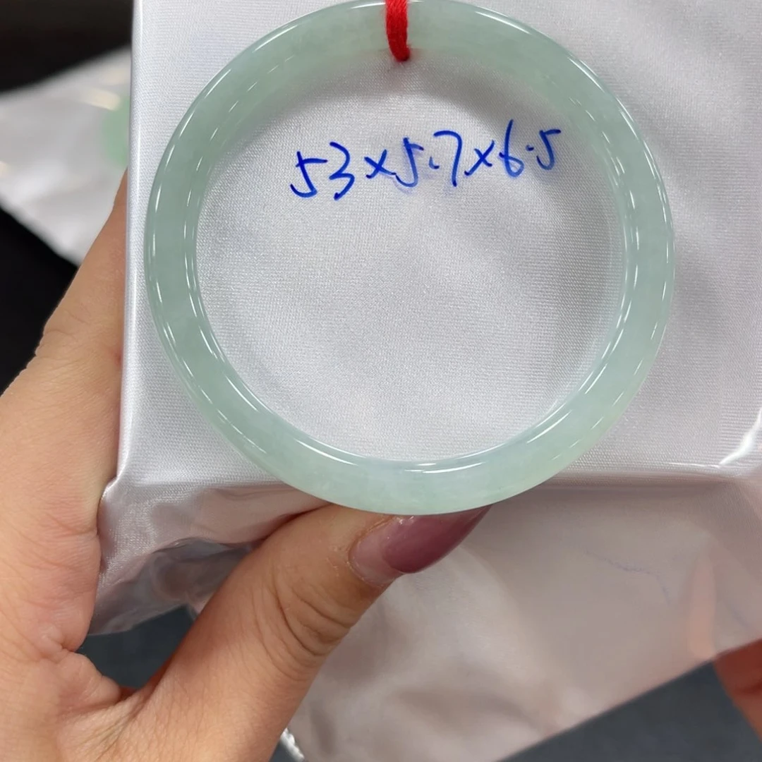 未镶嵌手镯翡翠翡翠