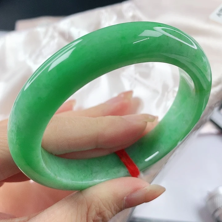 未镶嵌手镯翡翠，722