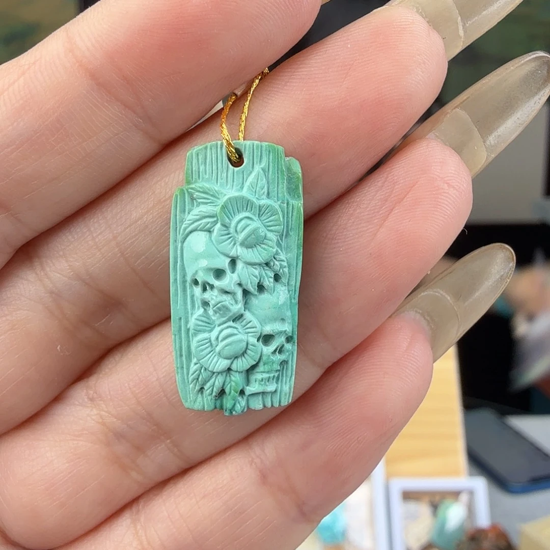 绿松石未镶嵌珠宝奇石