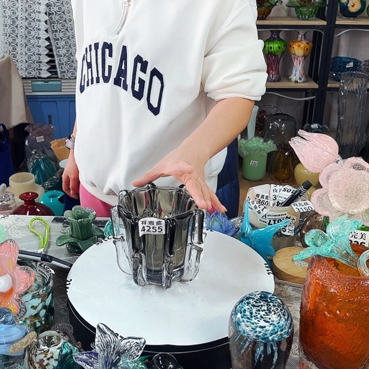 4255 家悦琉璃工艺品瑕