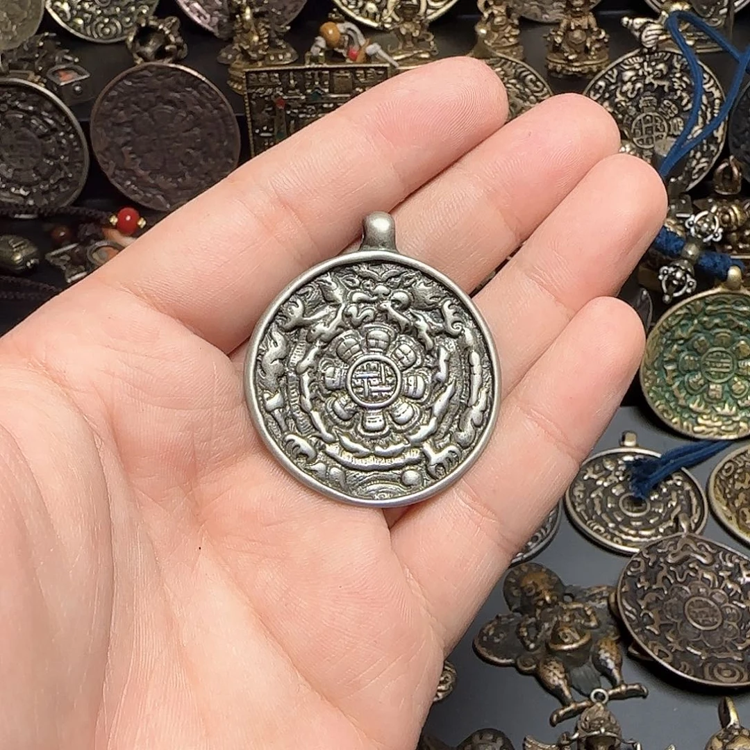 泥塑精品小元素品相完美