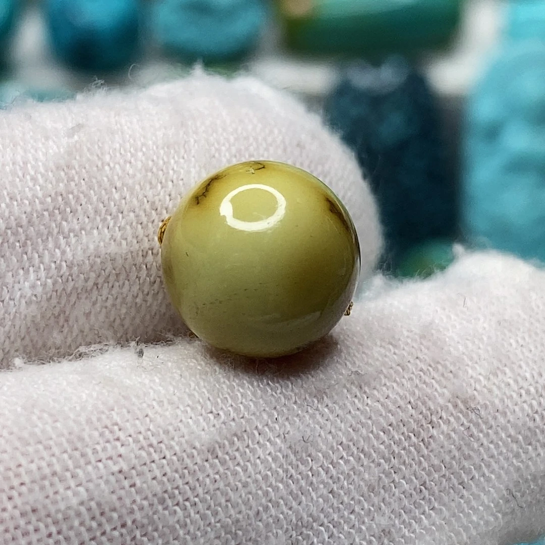 绿松石未镶嵌天然原矿 带武汉地大证书