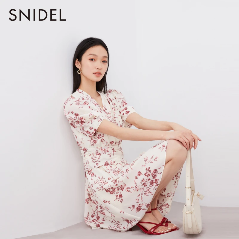 SNIDEL新品甜美少女泡泡袖V领收腰印花茶歇裙SWFO242304