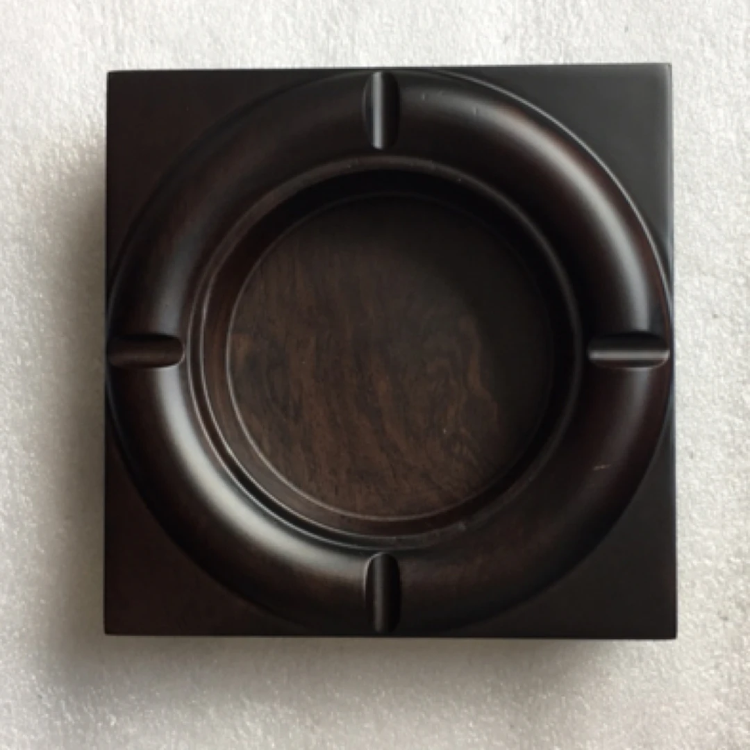 简约方形黑檀烟灰缸（14*14*4）