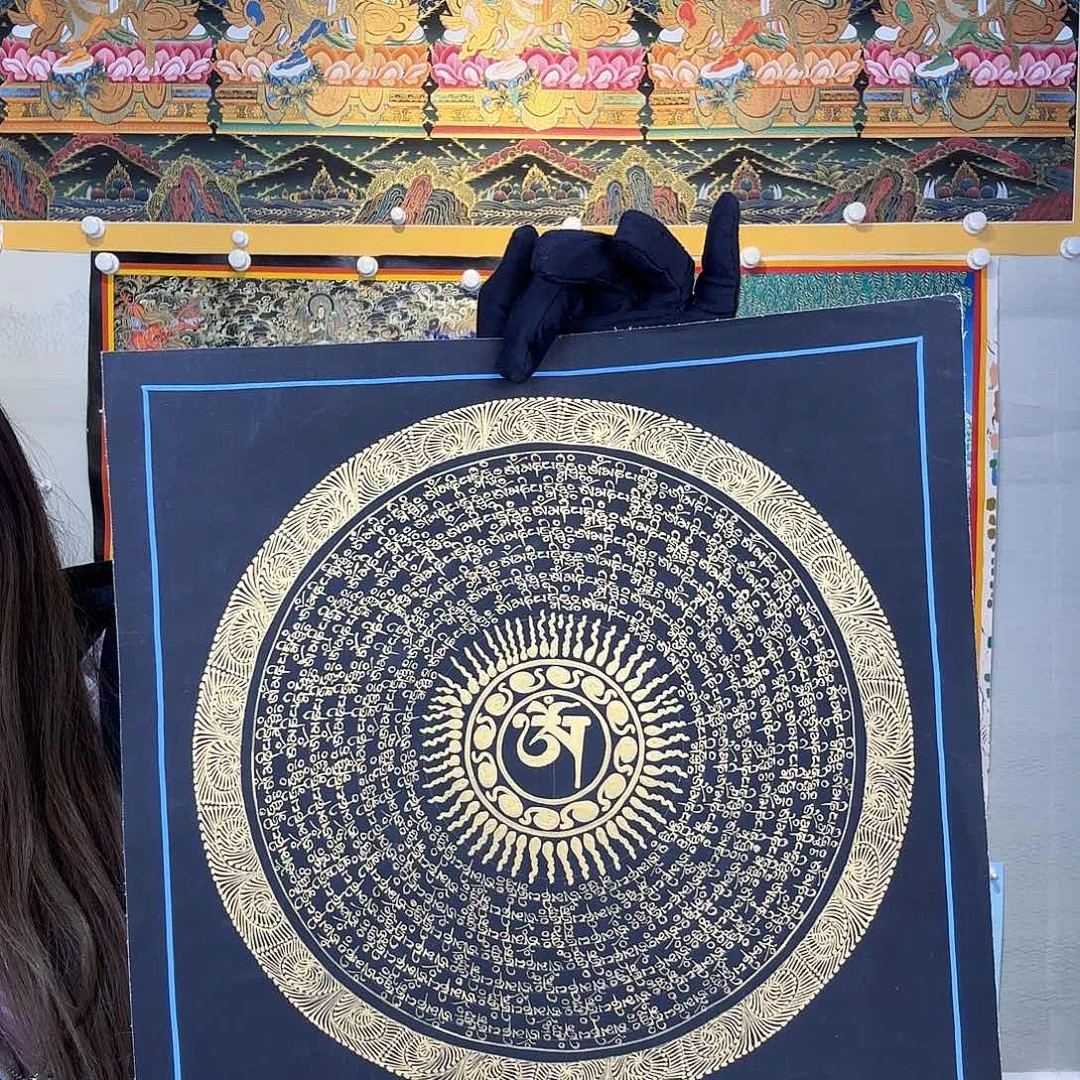 卷轴画纯手绘唐卡六字真言30厘米左右