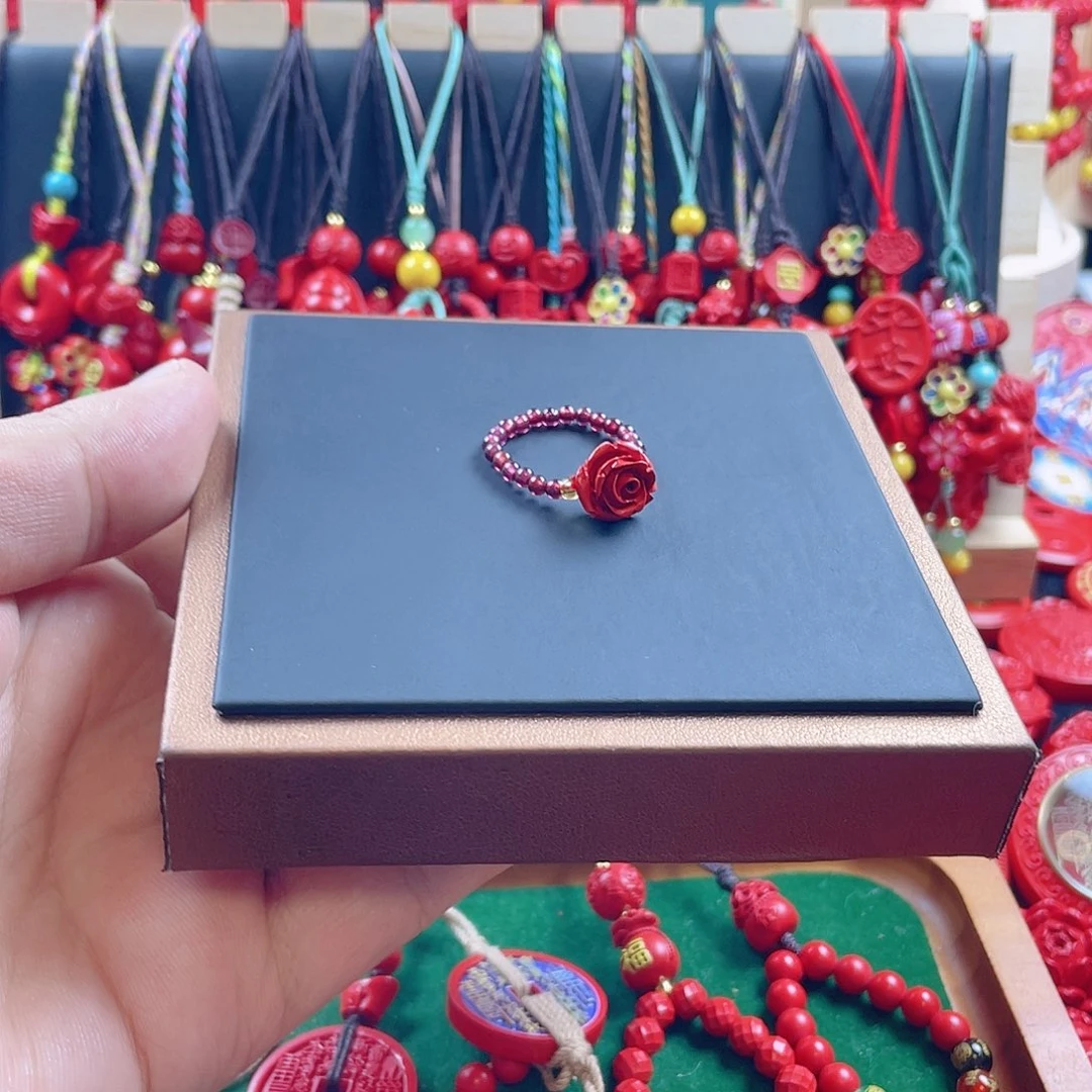 天然辰砂含辰砂工艺品玫瑰花戒圈