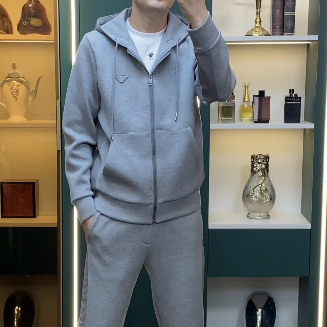 7911时尚潮款男士休闲秋季百搭简约净版潮牌运动套装