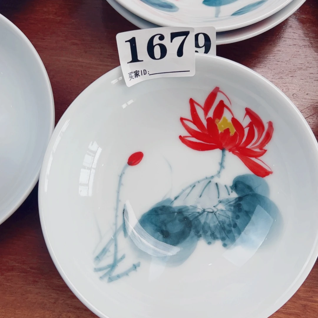 景德镇陶瓷手工手绘制作