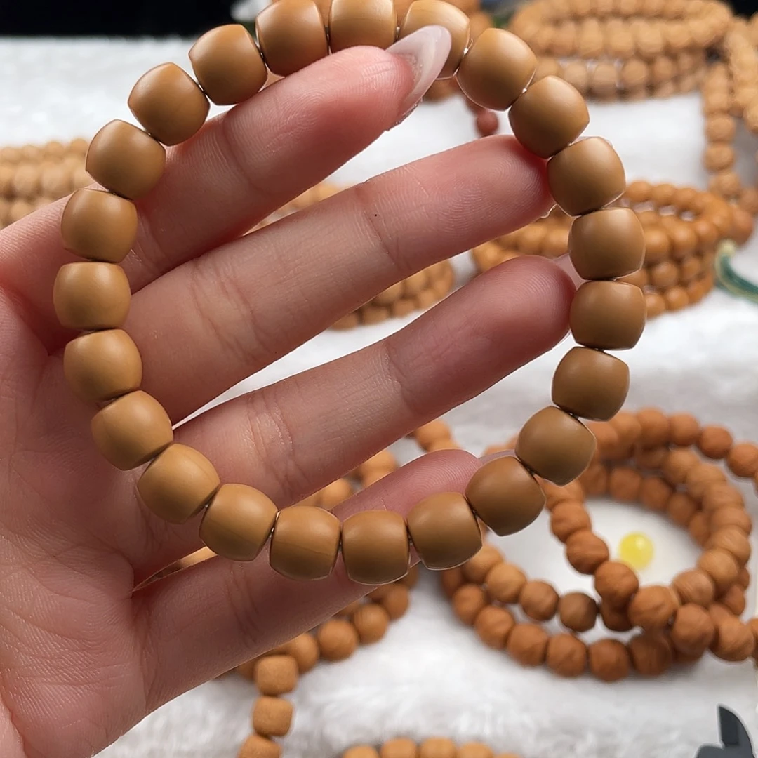 无*…全品无暇猴头手串