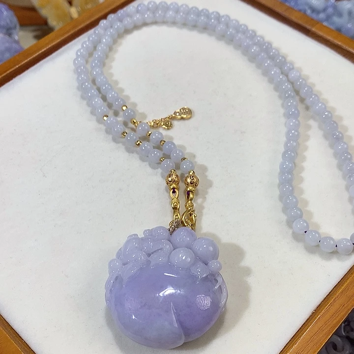 翡翠未镶嵌颈饰翡翠吊坠