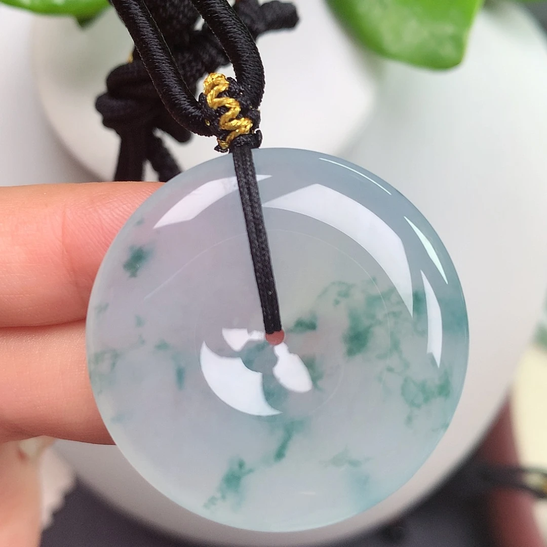 翡翠未镶嵌颈饰平安扣 34.7x6.0mm