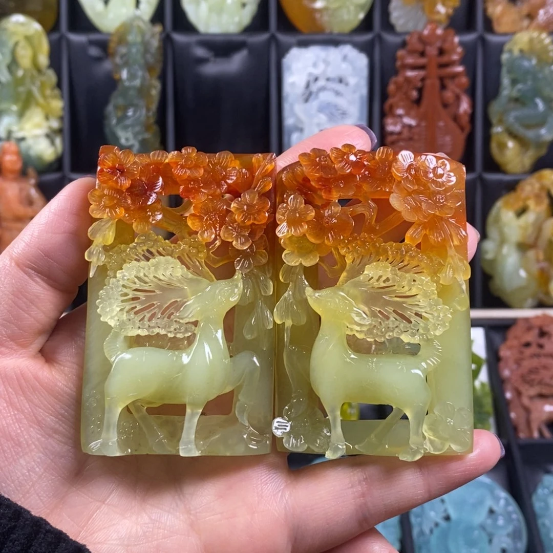 蛇纹石玉颈饰合金加****?